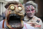 当地时间2016年10月8日，英国伦敦，民众装扮成僵尸走上街头，庆祝世界僵尸日。 - 浙江网