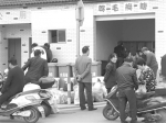 西武山村村委边上的“鸡毛换糖”的小店 桐庐县环保局供图 - 浙江网