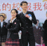 杭州：中学生投票选校服 - 互联星空