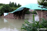 杭州坍塌古桥披上"雨披" 准备修复 - 互联星空