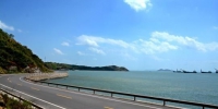 图为浙江海岛公路一景。浙江省公路管理局提供 - 浙江新闻网