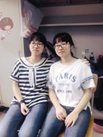 东北大学迎新生：两对双胞胎 14岁女生身高1米79 - 浙江新闻网