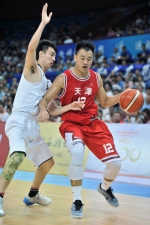 图为：浙江队与天津队在浙江大学展开男子篮球项目季军之战。王远 - 浙江新闻网