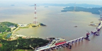 建设中的秀山大桥。 拍友 姚峰 摄 - 浙江新闻网