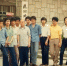 首次公开披露的马云（左二）就读杭州师范学院时的照片 - 浙江新闻网