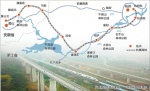 11月21日，一列高铁从杭黄高铁传芳特大桥（前）旁驰过。 本报记者 董旭明 摄 - 浙江网