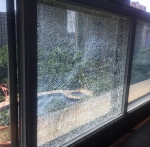 杭州高温第二天，阳台玻璃突然发出“嘭”的一声！ - 杭州网