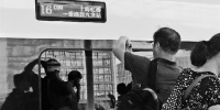 杭州到香港高铁昨首发 61位乘客喝了“头口水” - 杭州网