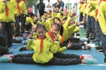 最近杭州不少小学进行了体测 跳绳和仰卧起坐得分率最高 很多男生坐位体前屈做得嗷嗷直叫 - 杭州网