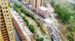 两岸垃圾乱堆 大量淤泥囤积 河流水质污浊 三墩白洋河谁来管一管 - 杭州网