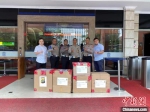 雅加达警方捐赠的物资。　杭州警方 供图　 - 浙江新闻网